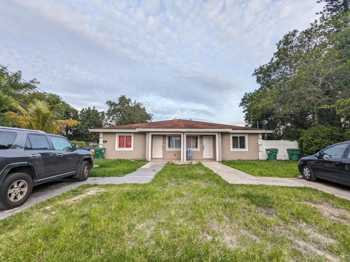 Milusol Vandrehjem Miami Shores Eksteriør billede